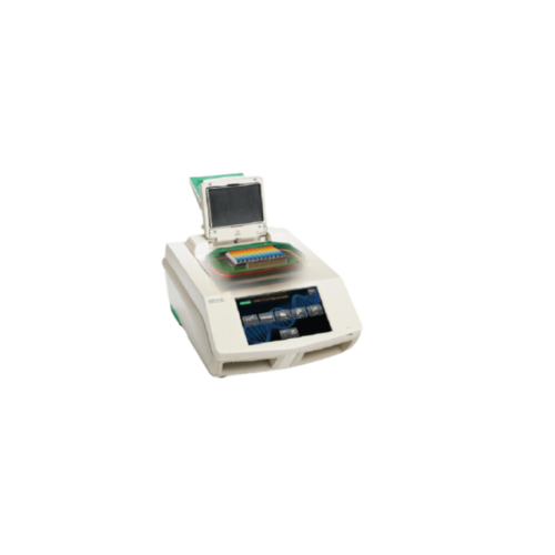El termociclador C1000 ofrece un rendimiento superior y una gran pantalla táctil a color para facilitar la programación. Esta plataforma completamente modular puede adaptarse a diferentes necesidades de rendimiento con módulos de reacción fácilmente intercambiables que se intercambian en segundos sin herramientas. Cada módulo de PCR tiene una tapa térmica totalmente ajustable que admite una amplia gama de recipientes y selladores, incluidas placas de PCR de perfil bajo y altura estándar.