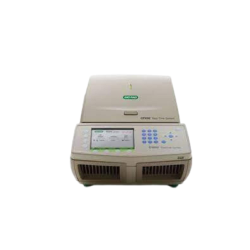 Instrumento de PCR en tiempo real compacto y fácil de usar. El sistema de PCR en tiempo real CFX96™ Dx puede detectar 5 tintes fluorescentes diferentes simultáneamente. Por lo tanto, es adecuado para la detección de múltiples patógenos en una muestra clínica.