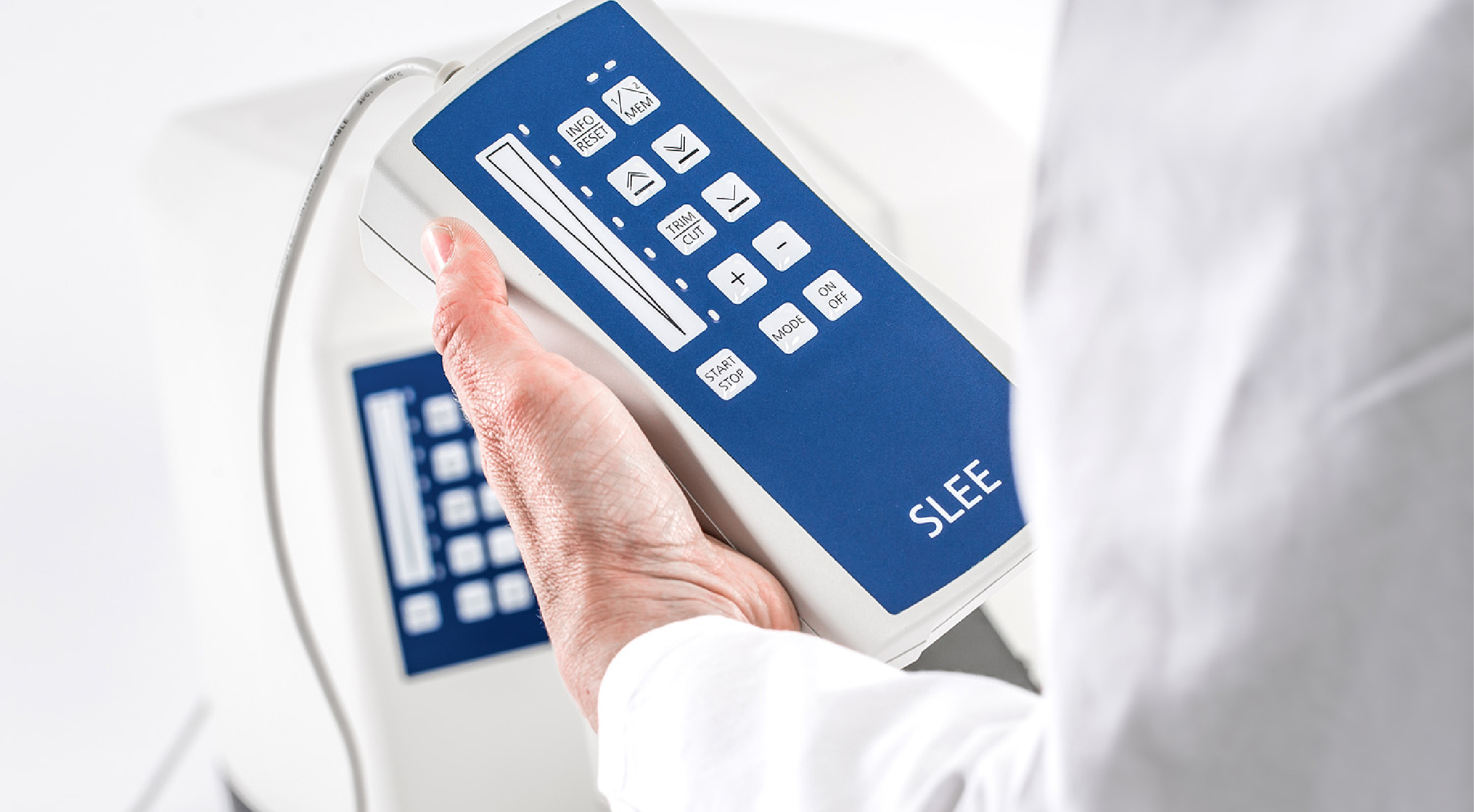 MICRÓTOMO COMPLETAMENTE AUTOMATIZADOCUT 6062-DX Patología-ANNAR_4