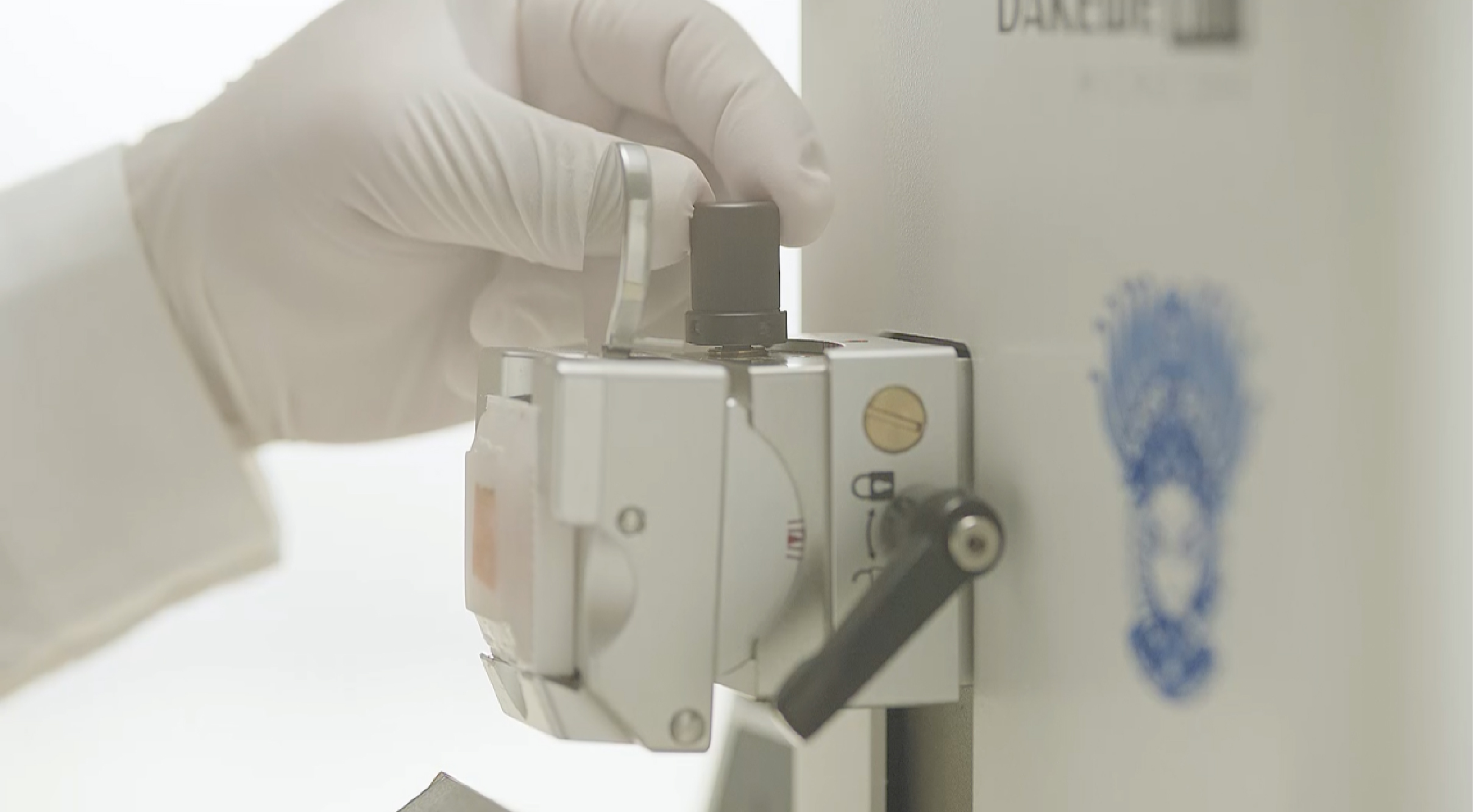 MICRÓTOMO ROTATORIO SEMIATOMÁTICO MT1-DX Patología-ANNAR-2_Mesa de trabajo 1 copia 34