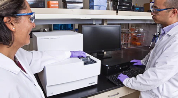SURESCAN MICROARRAY SCANNER-DX-ANNAR-IMAGEN04